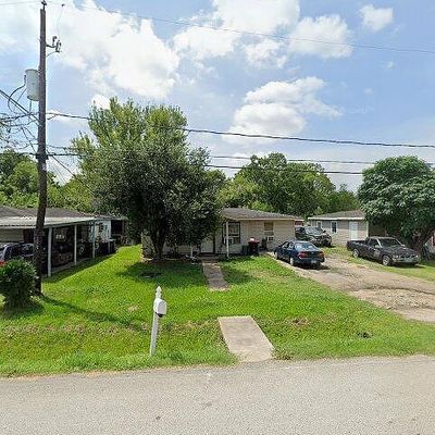 14718 Kenny St, Houston, TX 77015