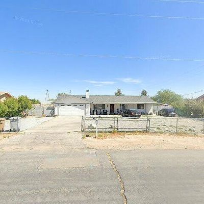 14870 Farmington St, Hesperia, CA 92345