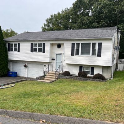 15 Oliver Ave, Waterbury, CT 06705