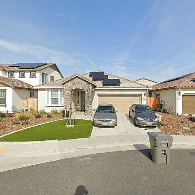 1501 Blue Moon Ln, Roseville, CA 95747