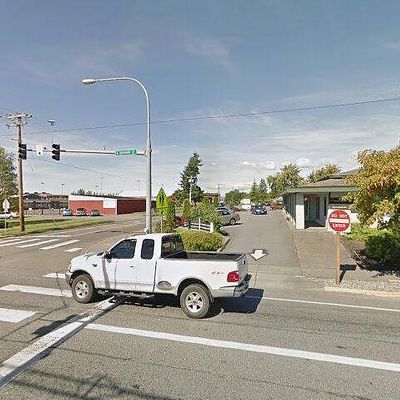 1505 E Division St, Mount Vernon, WA 98274