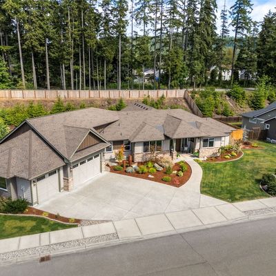 155 Mountain Crest Ln, Eatonville, WA 98328