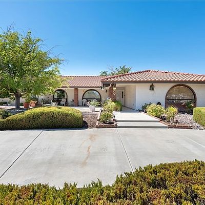 19411 Yanan Rd, Apple Valley, CA 92307