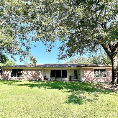 1956 1 St St N, Texas City, TX 77590