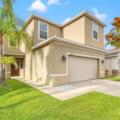 1964 Hawks View Dr, Ruskin, FL 33570