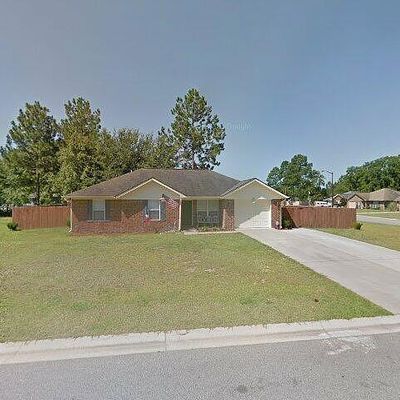 201 Preakness Dr, Hinesville, GA 31313