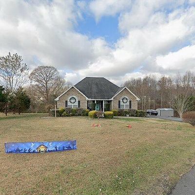 203 Mai Ridge Ln, Lafayette, TN 37083