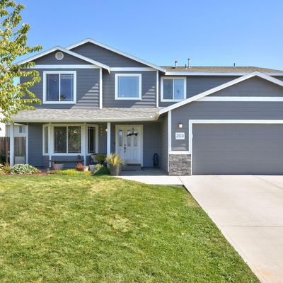 203 N Chinook St, Moxee, WA 98936