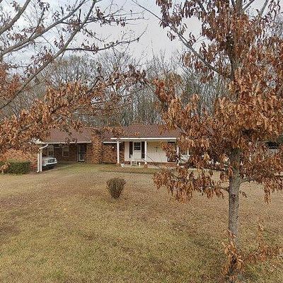 205 Colvin St, North Carrollton, MS 38917