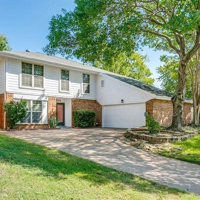 205 Springridge Ln, Euless, TX 76039