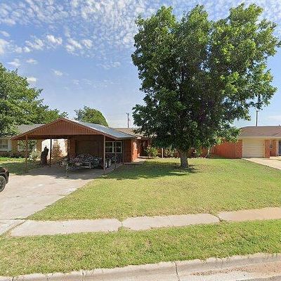 207 E 4 Th St, Denver City, TX 79323