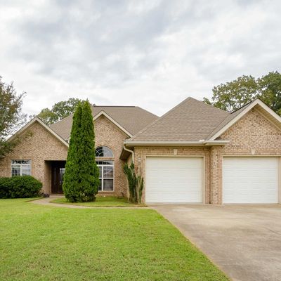 208 Double Oak Ct, Florence, AL 35633