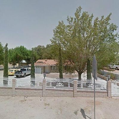 17490 Yucca St, Hesperia, CA 92345