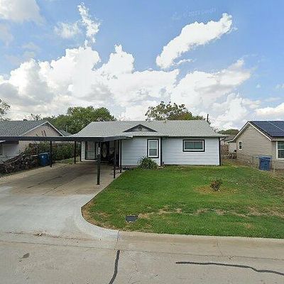 1769 Fagan Dr, Blue Mound, TX 76131