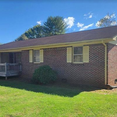 18 Moore View Ter, Hayesville, NC 28904