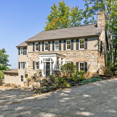 18035 Raven Rocks Rd, Bluemont, VA 20135