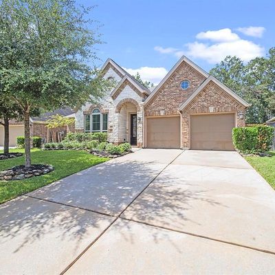 18410 Hounds Lake Dr, New Caney, TX 77357