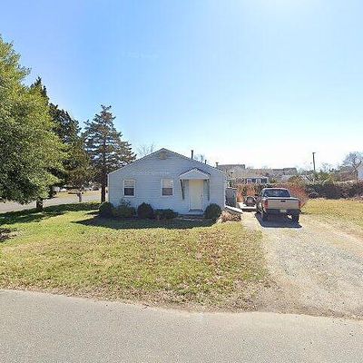 2225 Sixth Ave, Toms River, NJ 08753