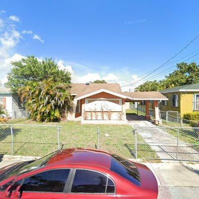 2271 Nw 3 Rd St, Miami, FL 33125