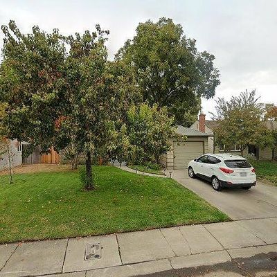 2335 Irvin Way, Sacramento, CA 95822