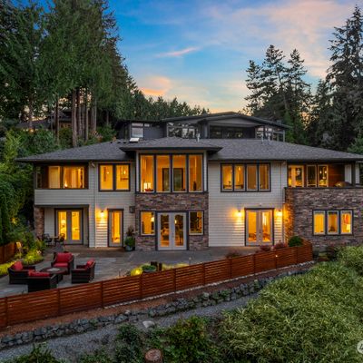 2349 W Lake Sammamish Pkwy Ne, Redmond, WA 98052