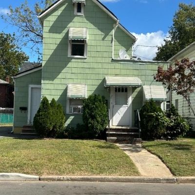 239 N 10 Th St, Kenilworth, NJ 07033