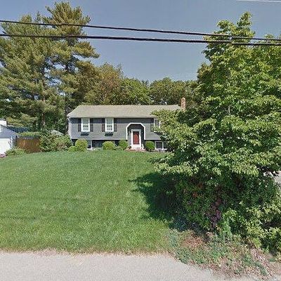 24 Strawberry Ln, Abington, MA 02351