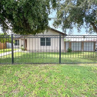 2407 Beto Dr, Mission, TX 78574