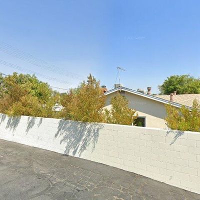 24333 Victory Blvd, West Hills, CA 91307