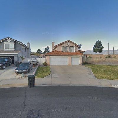 2470 W Sunnyview Dr, Rialto, CA 92377