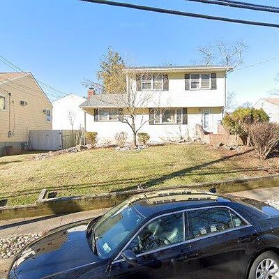 21 Dellwood Rd, Edison, NJ 08820