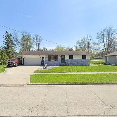 210 Williams St, Pulaski, WI 54162