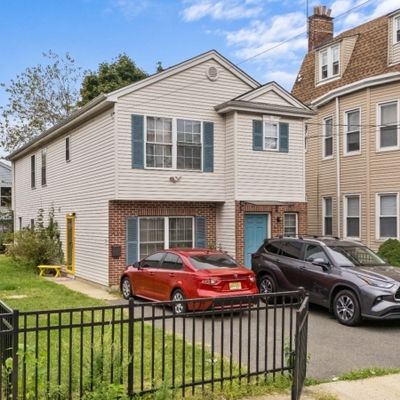 211 213 S 10th St, Newark City, NJ 07107