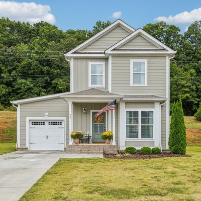 22 Sycamore Rdg W, Burns, TN 37029