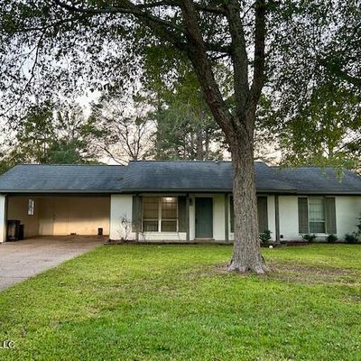 271 Second St, Flora, MS 39071