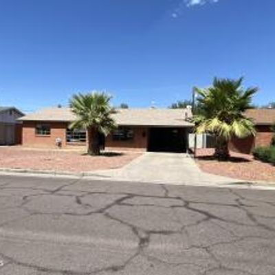 2736 W Lawrence Rd, Phoenix, AZ 85017