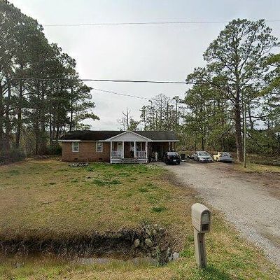 280 Hwy 70 Bettie, Beaufort, NC 28516