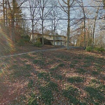 288 Rock Ledge Rd, Spruce Pine, NC 28777