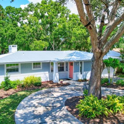 2925 Yorktown St, Sarasota, FL 34231