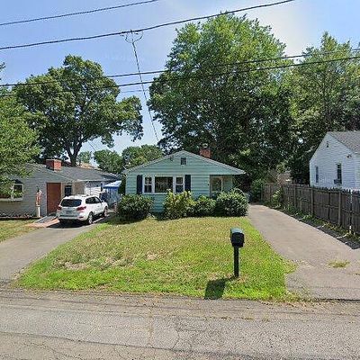 30 Oak Rd, West Haven, CT 06516