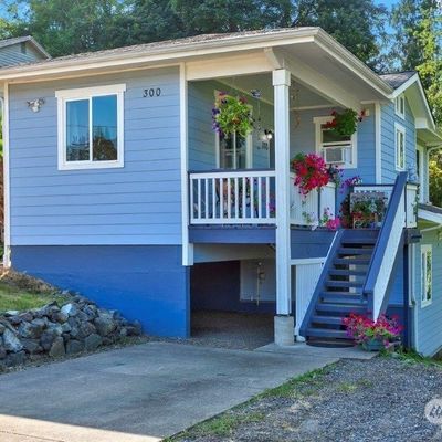 300 Cascade Ave, Granite Falls, WA 98252