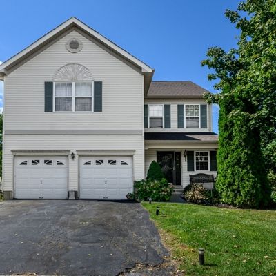 300 Hamilton Dr, Stewartsville, NJ 08886