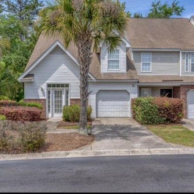 300 Pine Bluff Dr, Summerville, SC 29483