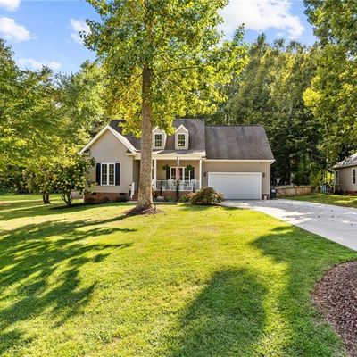 3006 Wesley Farm Ln, Sophia, NC 27350