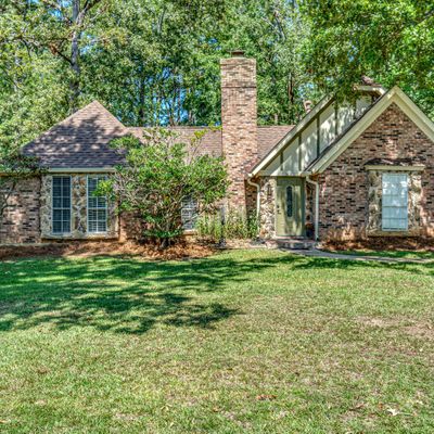 302 Camelia Trl, Brandon, MS 39047