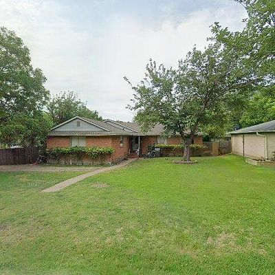 302 Linkcrest Dr, Duncanville, TX 75137