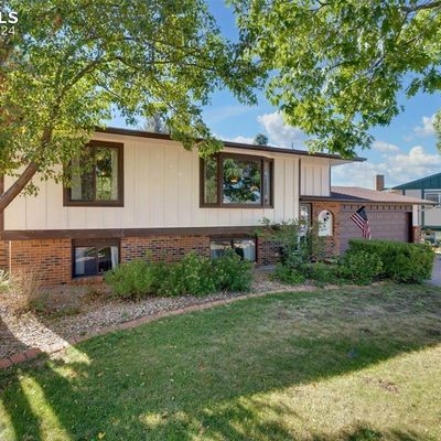 3025 Vickers Dr, Colorado Springs, CO 80918