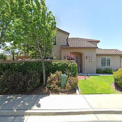 2504 Calderon Dr, Santa Maria, CA 93455