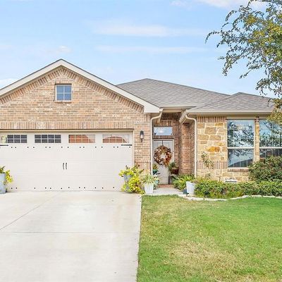 2602 Sunburst Dr, Red Oak, TX 75154