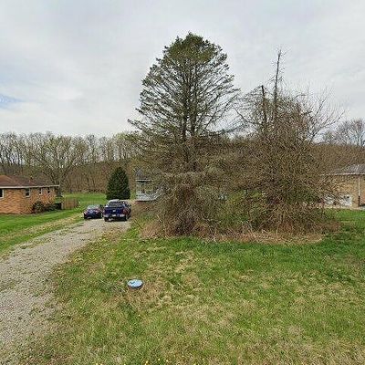 261 Mccarrell Rd, Hickory, PA 15340